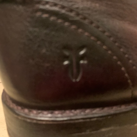 FRYE mens leather lace up boot. Size 10 1/2 - Picture 5 of 6